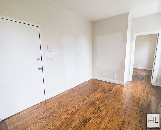 Photo - Fifth Avenue Unit 4B