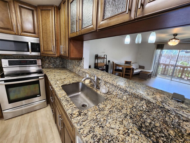 Photo - 219 NE 14th Ave