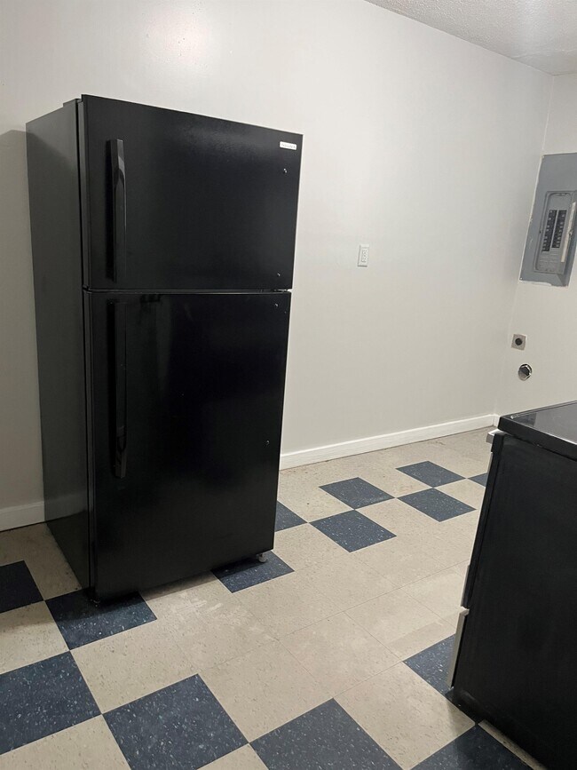 Photo - 207 Carolan St