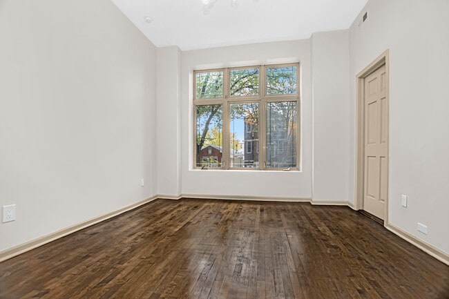 Photo - 2634 W Cortez St Unit 1R