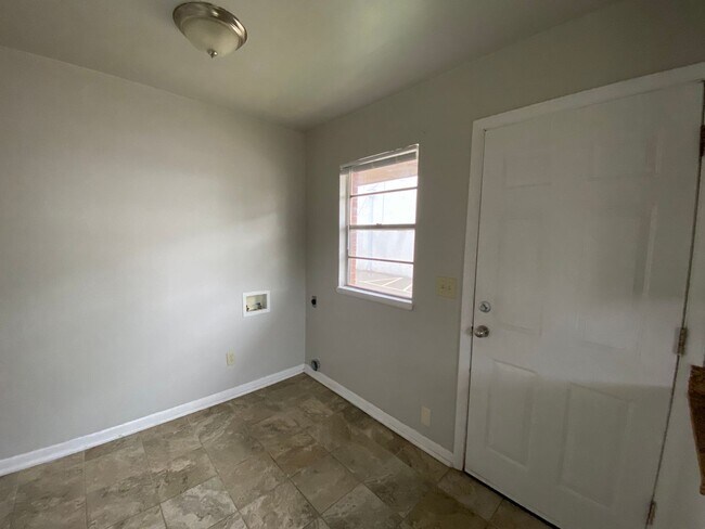 Photo - Charming One Bedroom, One Bath in Edmond!