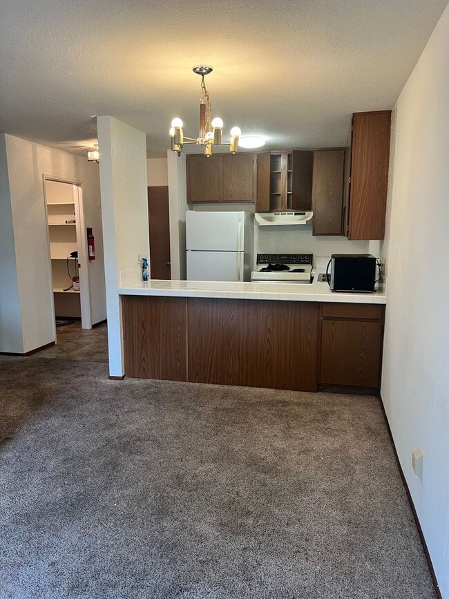 Low income 62+ 1 bedroom at Vista Prieta! - Low income 62+ 1 bedroom at Vista Prieta!