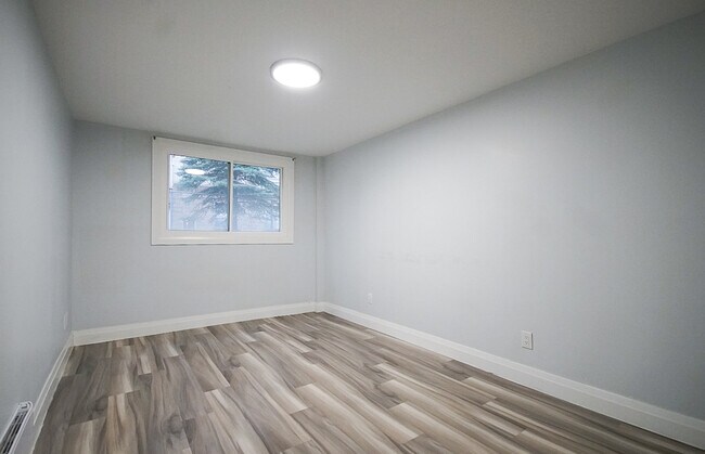 Photo - 581 Strasburg Rd Unit 103