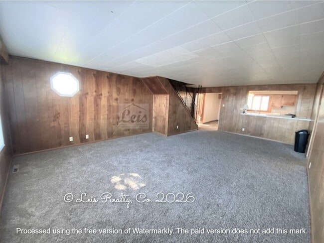 Photo - 4730 Slade Rd