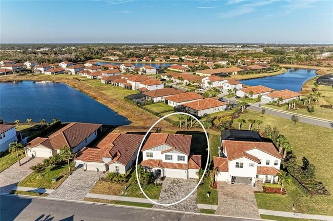 Building Photo - 13827 Green Hammock Pl