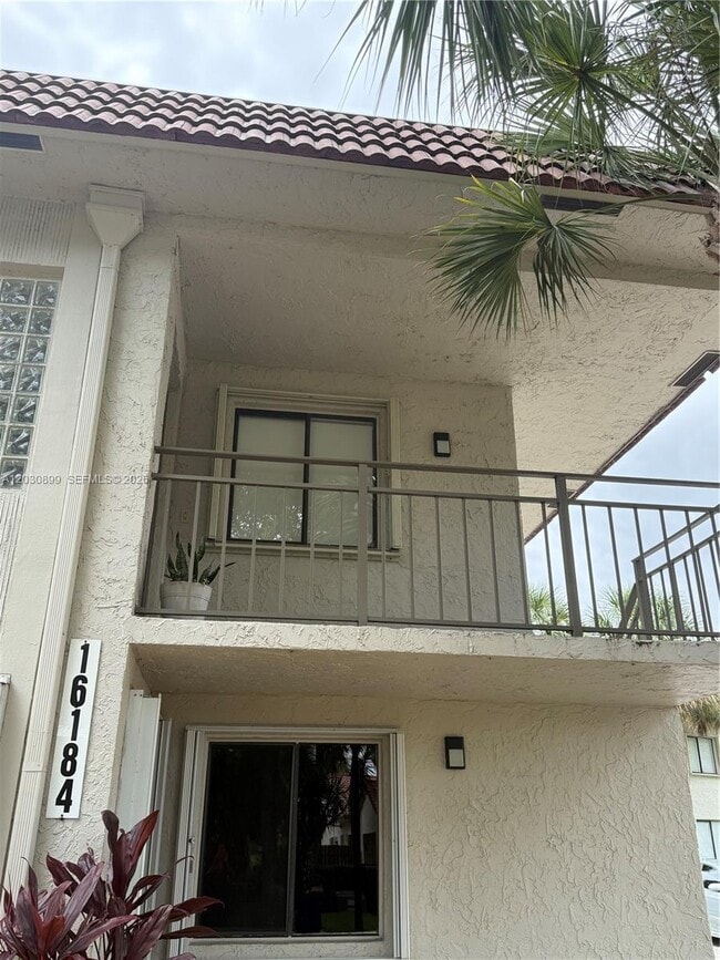 Photo - 16184 Laurel Dr Unit 204