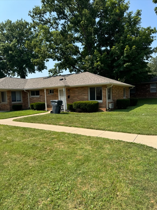 Building Photo - 513 S Coventry Dr
