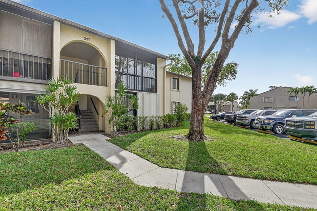 Photo - 511 Shady Pine Way Unit D2