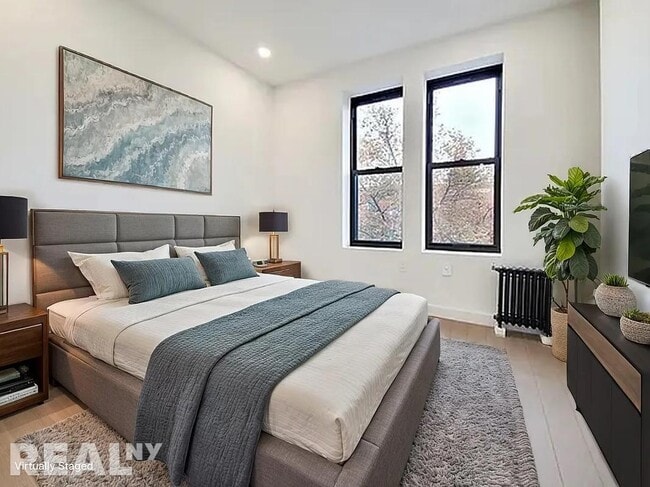 Photo - 19 Wyckoff St Unidad 13