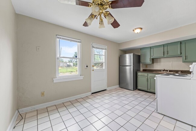 Photo - Beautiful Townhome on Anderson