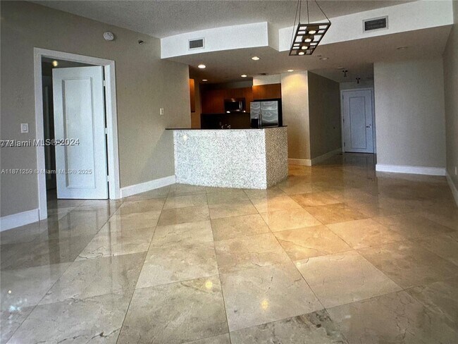 Photo - 1060 Brickell Ave Unit 1905