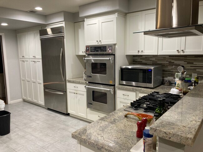 Photo - 1377 Ardmore Dr