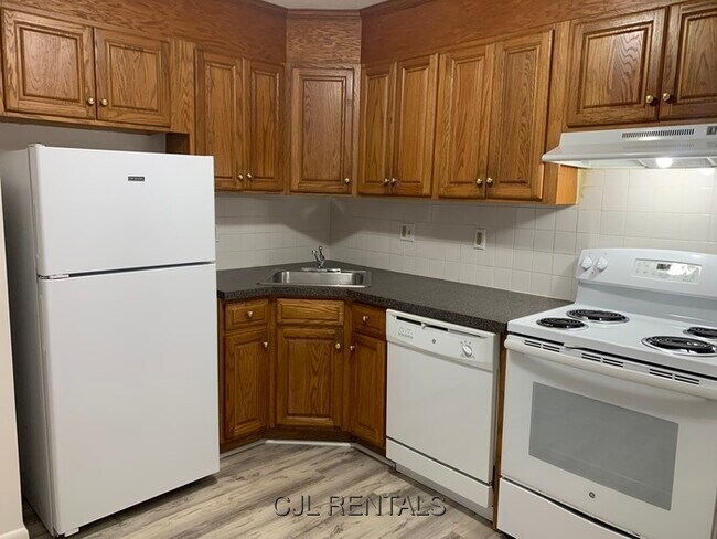 Photo - 67 Grove St Unit 12A