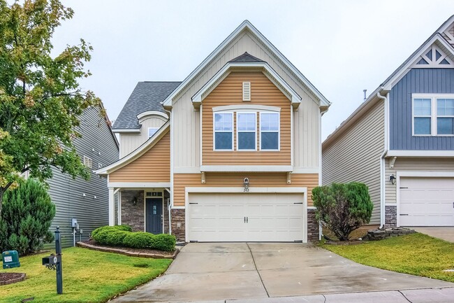 202 Roundhouse Lane
