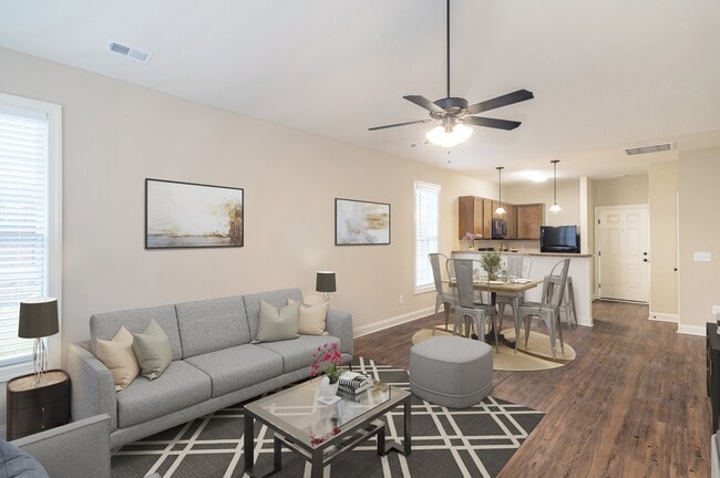 Photo - 51 Butler Commons Dr