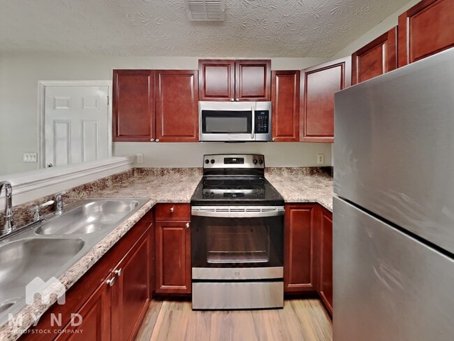 Building Photo - 3259 Pawnee Dr Rental