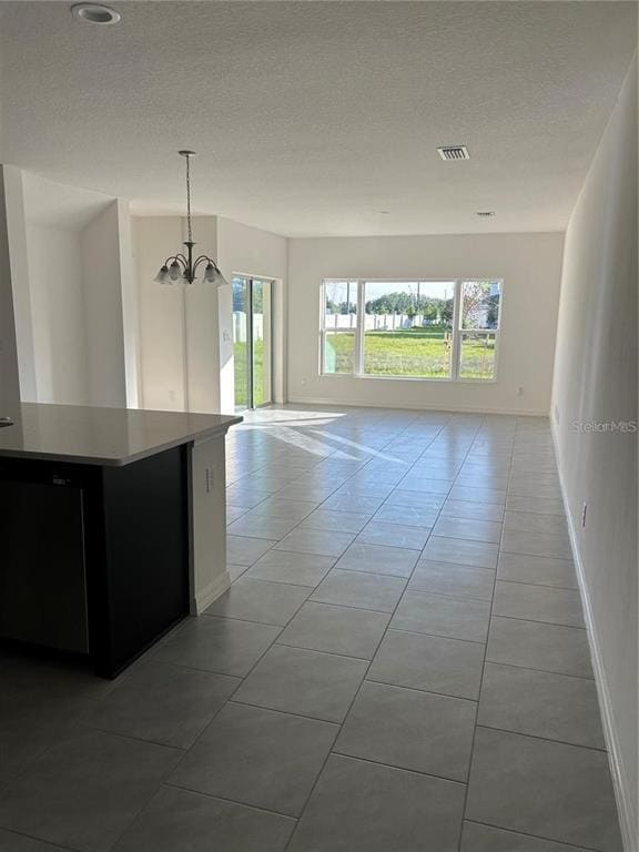 Photo - 5002 Greenbank Ln