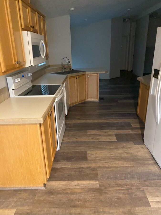 Like new with a view - Like new with a view Apartment Unit A