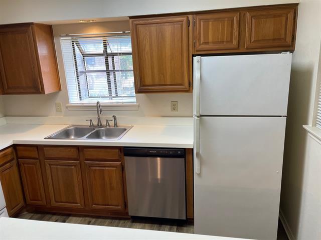 15221 Berry Trail Unidad 106