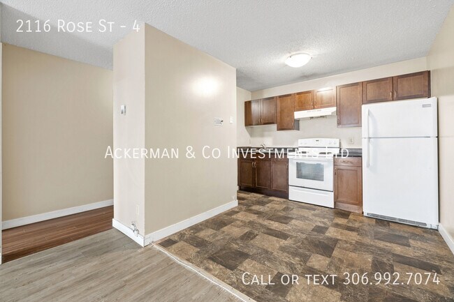 Photo - 2116 Rose St Unit 4