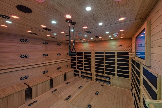 Building Photo - 3830 Farm to Market 2920 Unit 6106