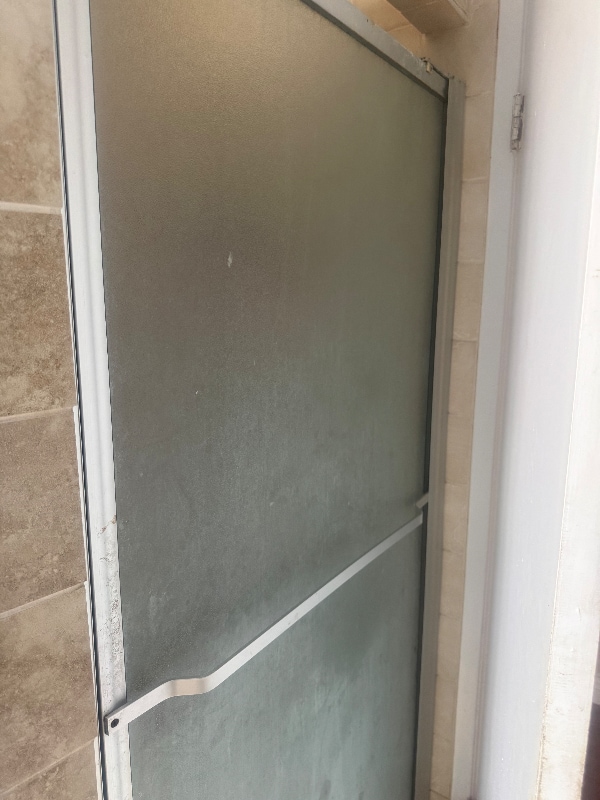 Photo - 8401 Darby Ave