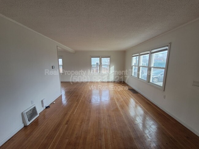 Photo - 1106 Williams Blvd