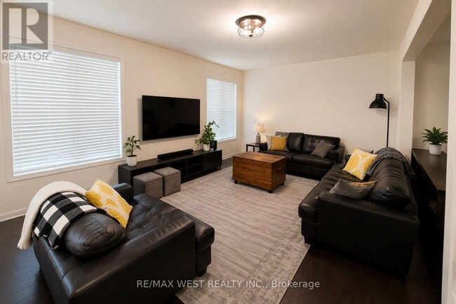 Photo - 296 Ruhl Dr