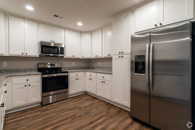 Interior Photo - Lucas Ferry Townhomes