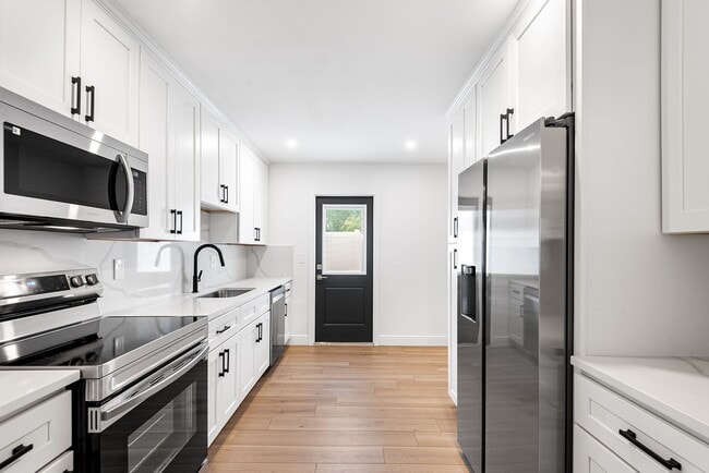 3011 W Binnicker Ave Unit #A