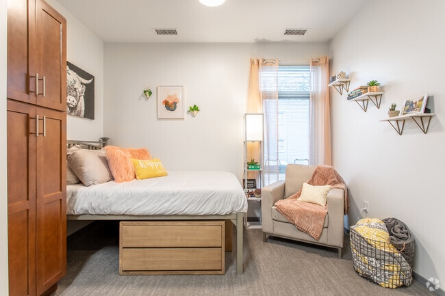 Studio - 275 Sq Ft