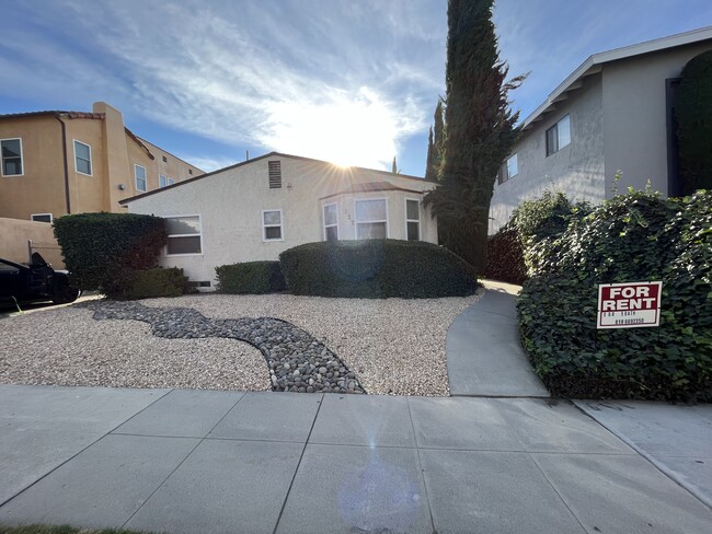 Building Photo - 322 Cornell Dr Unit B