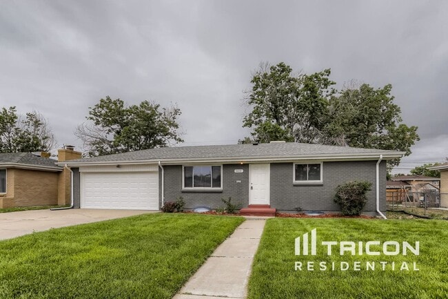 Photo - 3115 Xanadu St