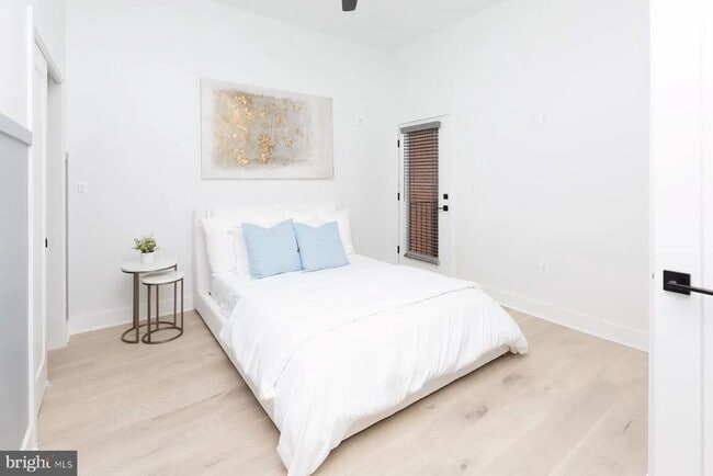 Photo - 1709 Fleet St Unidad 305