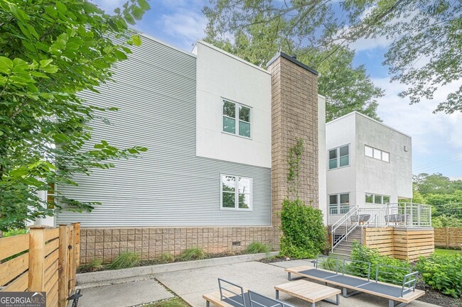 Photo - 2269 Briarwood Hills Dr NE