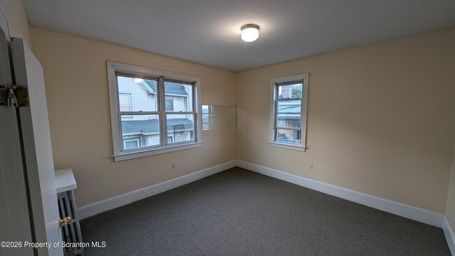 Photo - 914 W Lackawanna Ave