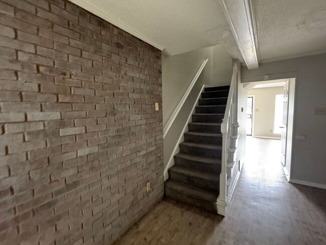 Photo - Welcome to 5252 Scottsdale!