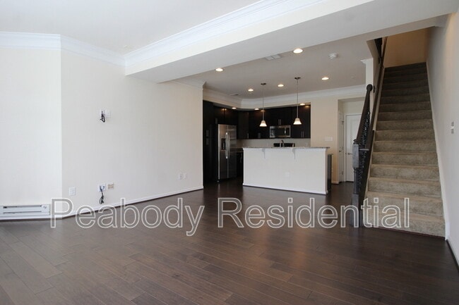 Photo - 13615 Air and Space Museum Pkwy Unit 13615 Air And Space Museum Pkwy