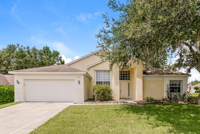Building Photo - 1252 Twin Rivers Blvd Rental