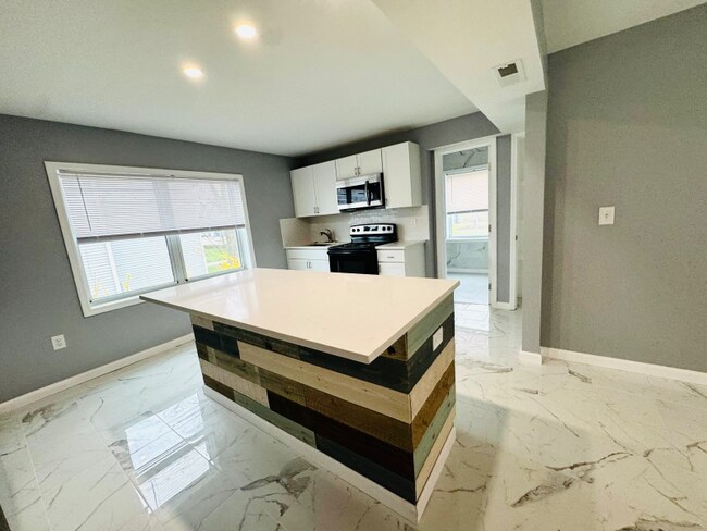 Photo - 1163-1203 E Erie Ave Apartment Unit 1203-B5