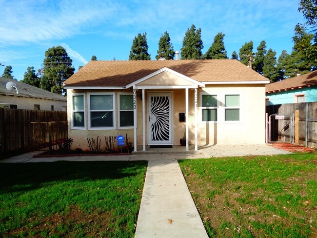 2 Bedroom 1 Bath Remodeled House for Rent ... - 2 Bedroom 1 Bath Remodeled House for Rent ...