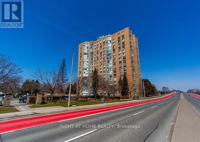 Photo - 90 Dale Ave Unité 803