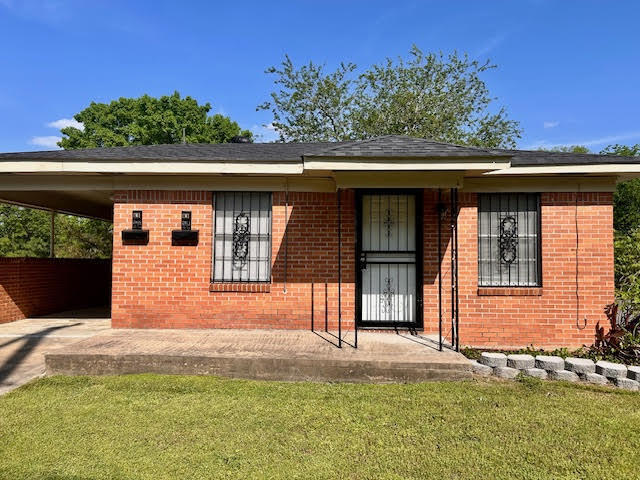 Building Photo - MLK DR Rental