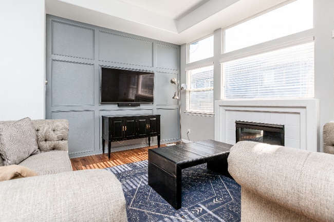 Photo - 12030 Leyden St