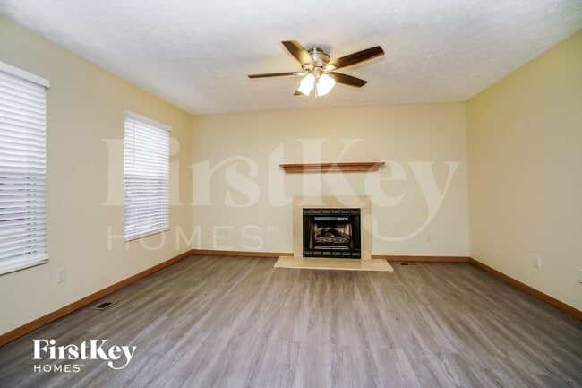 Photo - 3953 Highland Bluff Dr