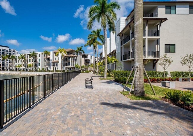 Photo - 4700 NW 84th Ave Unit 12