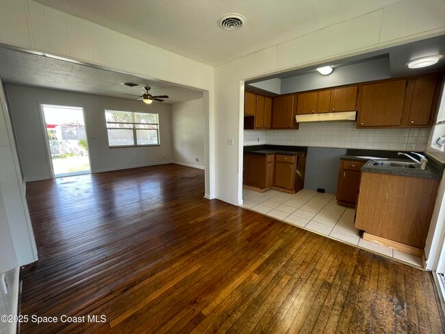 Photo - 1780 Tee Dee Ln