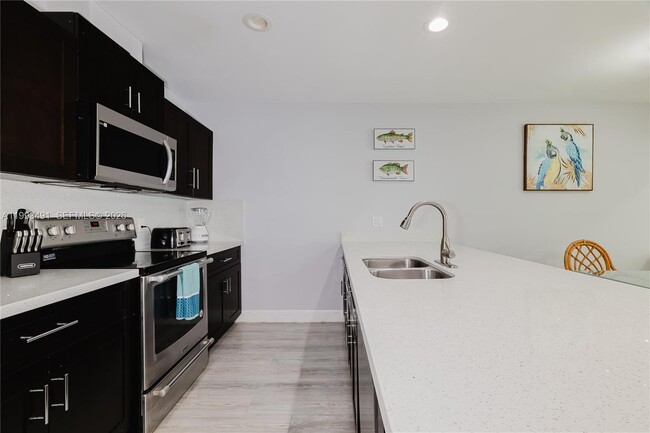 Photo - 11320 NW 35th Ct