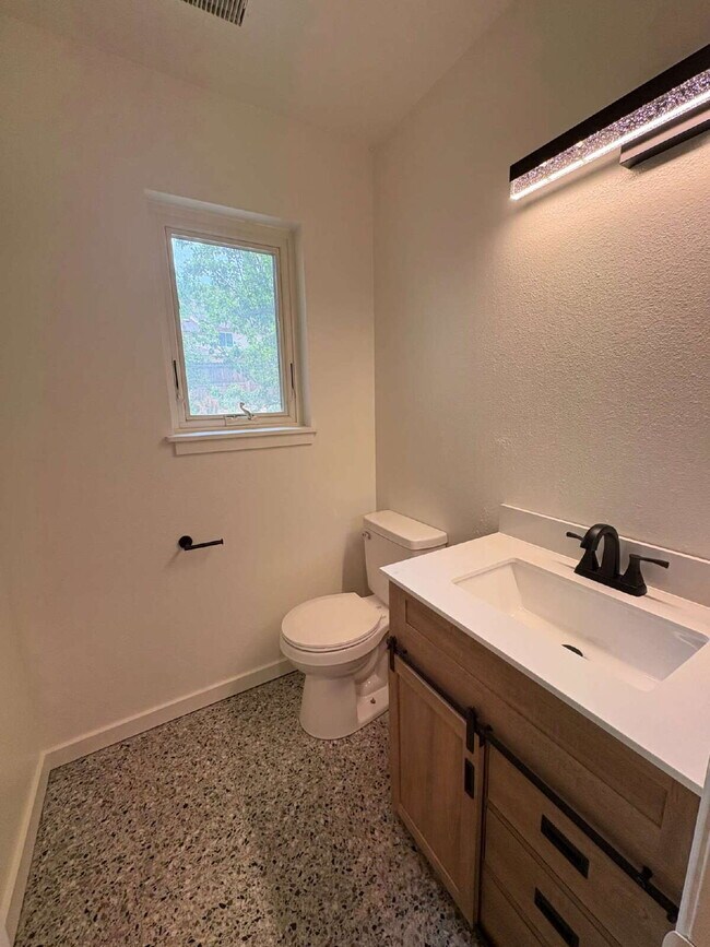 Photo - 3 bedroom townhouse