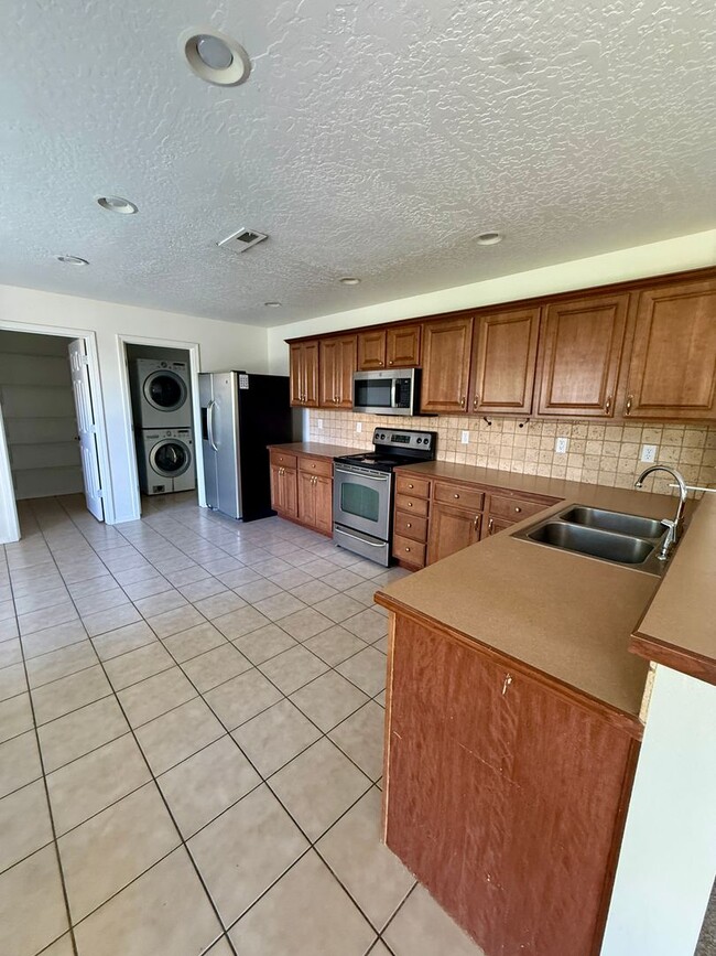 Photo - Wonderful Home for rent in Caldwell